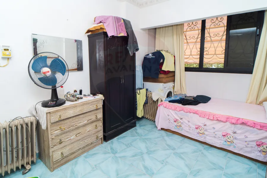 شقة للبيع 110 م المعمورة الشاطئ (ش الشرطة)