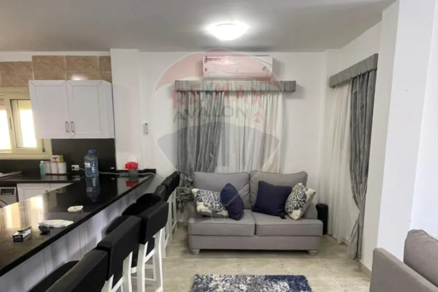 فيلا ستاند الون للبيع (ستيلا هايتس - سيدي عبد الرحمن) 285 م