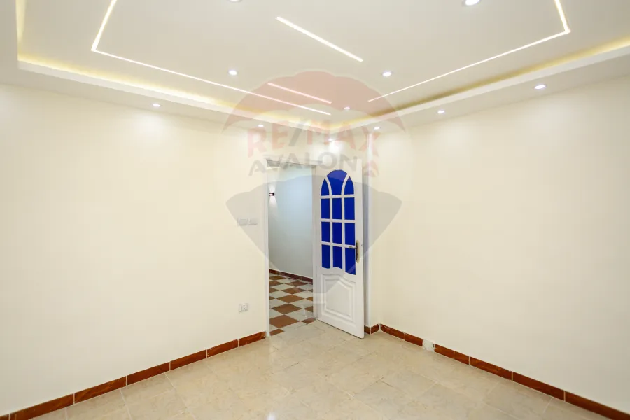 شقة للبيع 145 م ميامي (ثاني نمرة من ش العيسوي)