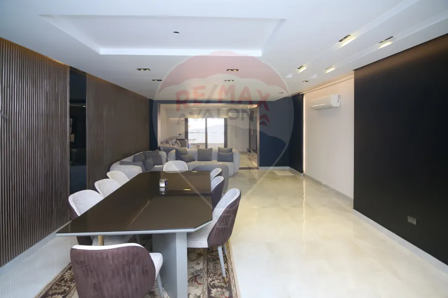 Apartment for sale 225 m Laurent (Al-Eqbal St.)