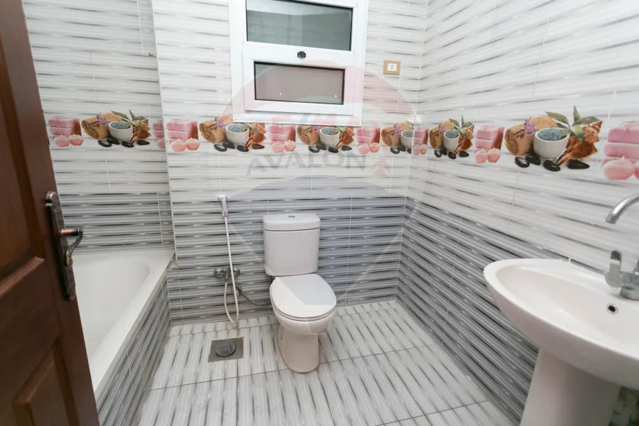 شقة للبيع 150 م بولكلي (ش ابراهيم راجي)