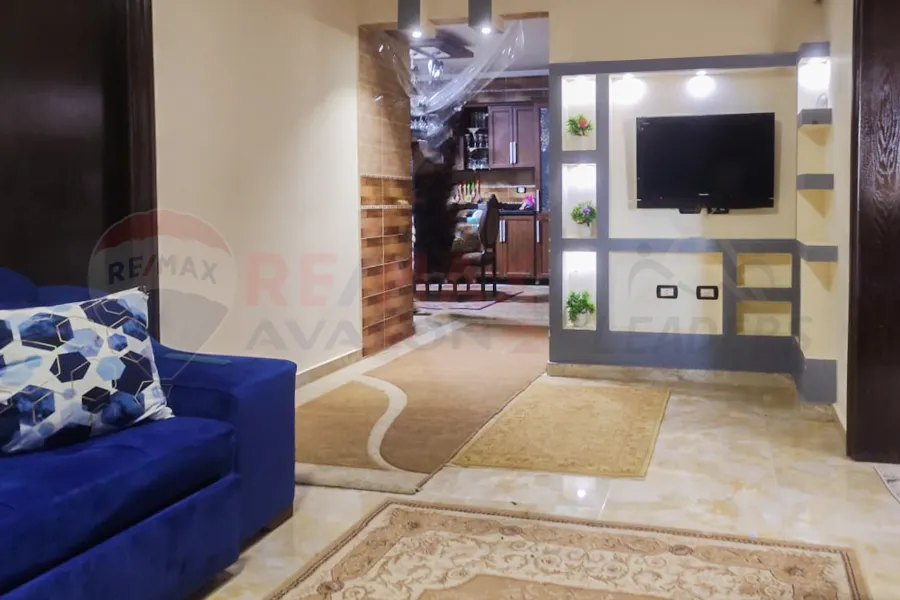 Apartment for sale 210 m Smouha (Hilton St.)