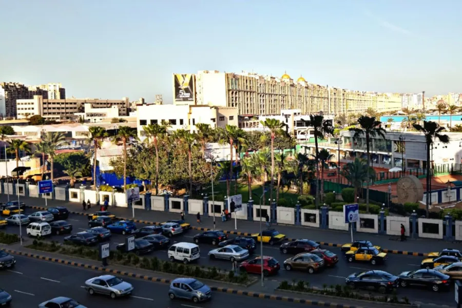 شقة للبيع 180 م سموحة (مطل مفتوح ومباشر علي نادي سموحه)