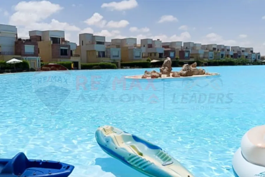 Chalet + garden for sale (Marassi Blanca) 213 m