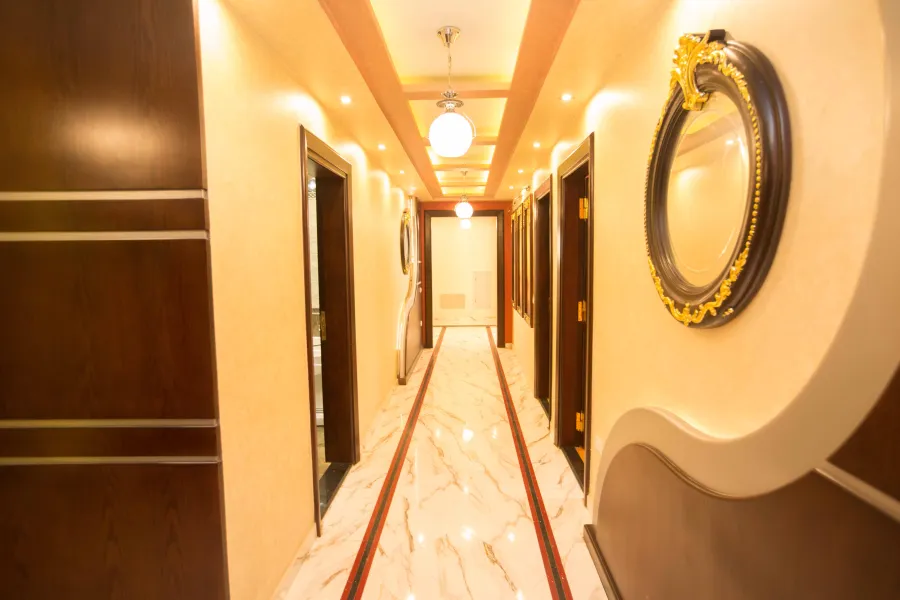 شقة دوبليكس للبيع 550م السرايا (خلف مدرسة الطفولة السعيدة)