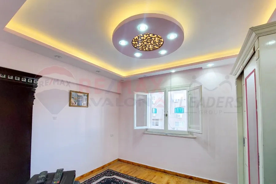 Furnished apartment for rent 150 m Smouha (Views Fawzy Moaaz St.)