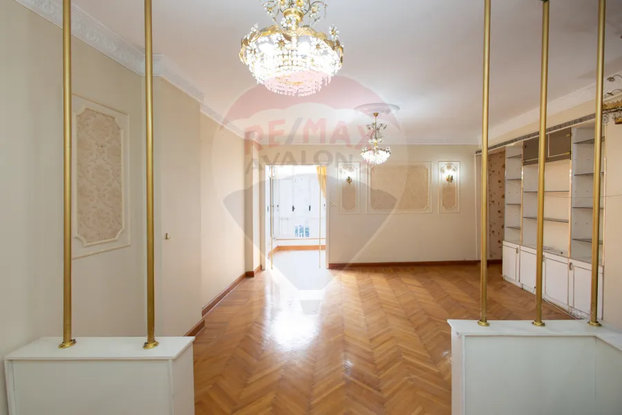 Apartment for sale 115 m Sidi Bishr Bahri (directly on the tram)