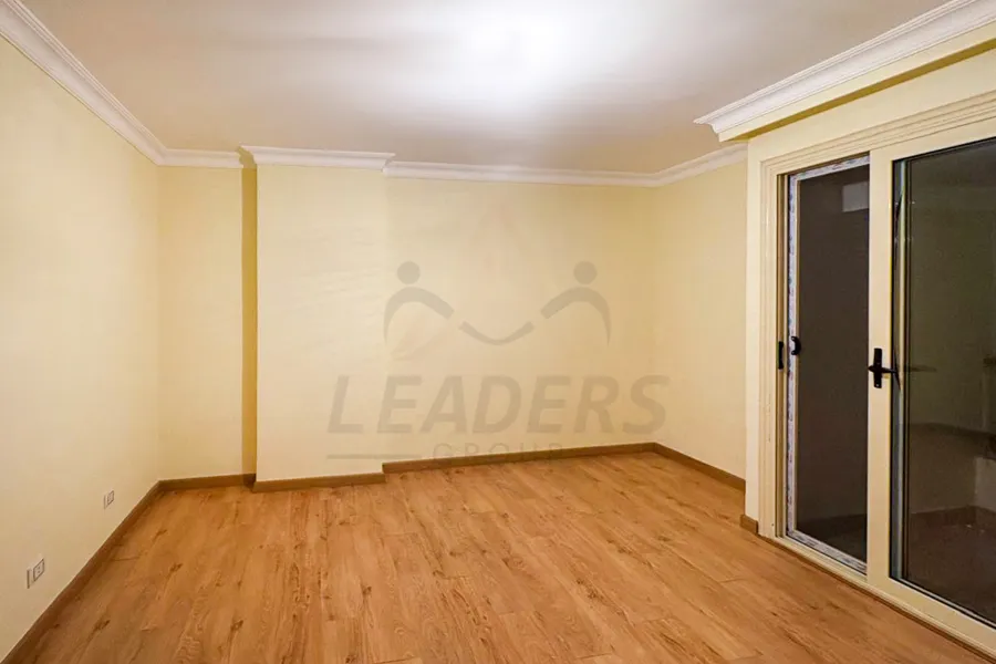 شقة للايجار 155 م المندرة (ابراج رويال بلازا)