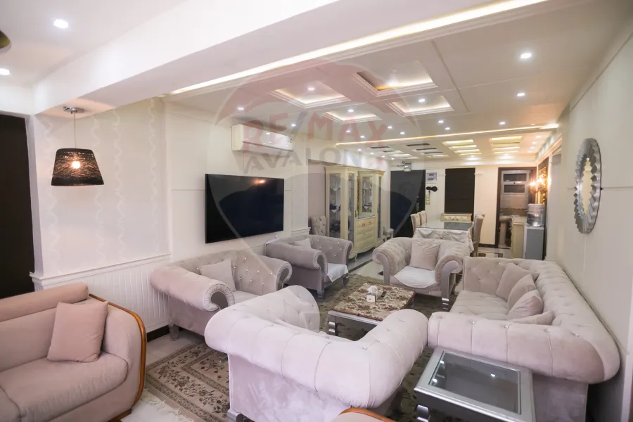 شقة للبيع 160 م المندرة (ش ادريس)