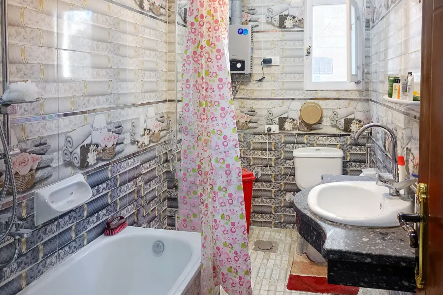 شقة للايجار المفروش 150 م سموحه (متفرع من ش فوزي معاذ)