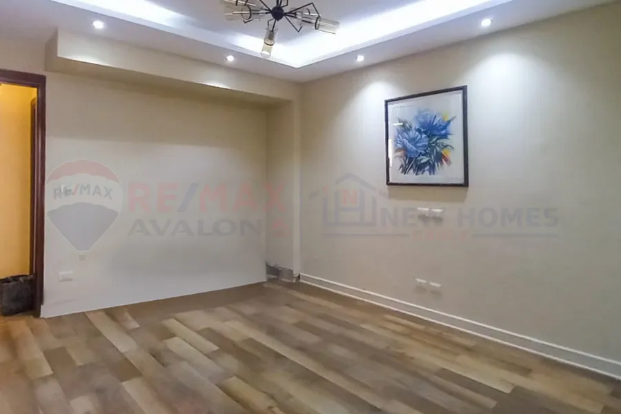 شقة للبيع 205 م رشدي (ش سوريا - برج براند)