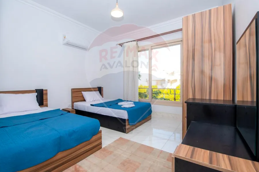 شاليه دوبلكس + رووف للبيع (هاسيندا باي) 235 م