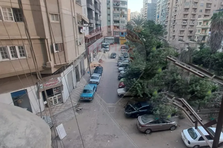 Dental clinic for rent 125 m Al-Syouf (Siouf Square - Fire Station Square)-