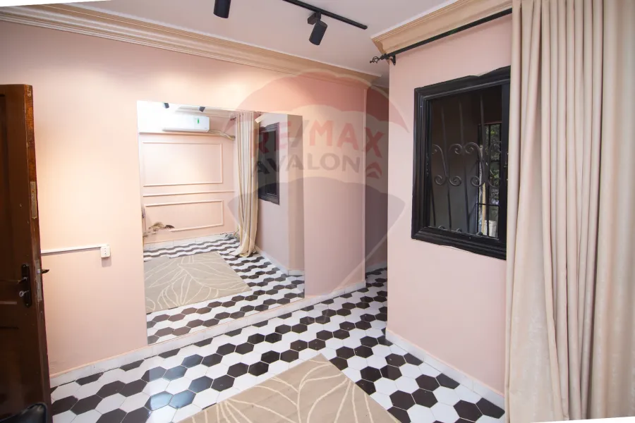 Administrative office for sale 90 m Louran (branched from El-Eqbal st.)