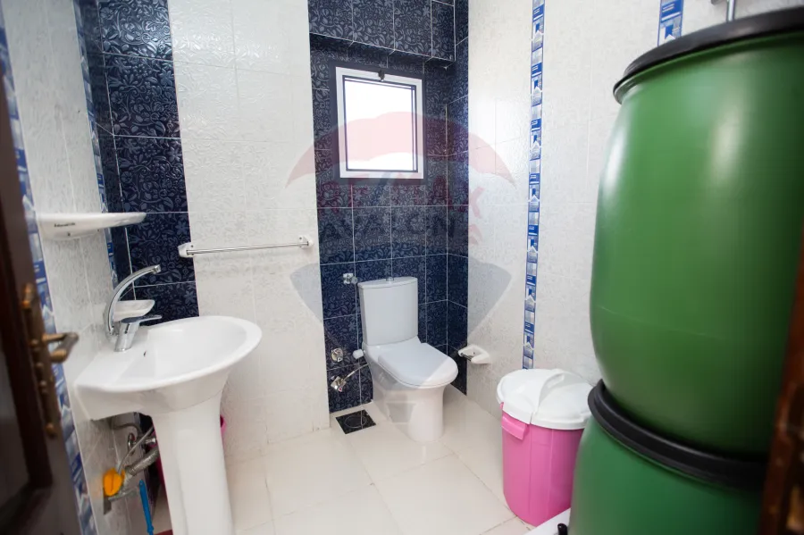 شقة دوبلكس للبيع 230م سبورتنج (خطوات من ش ابو قير)