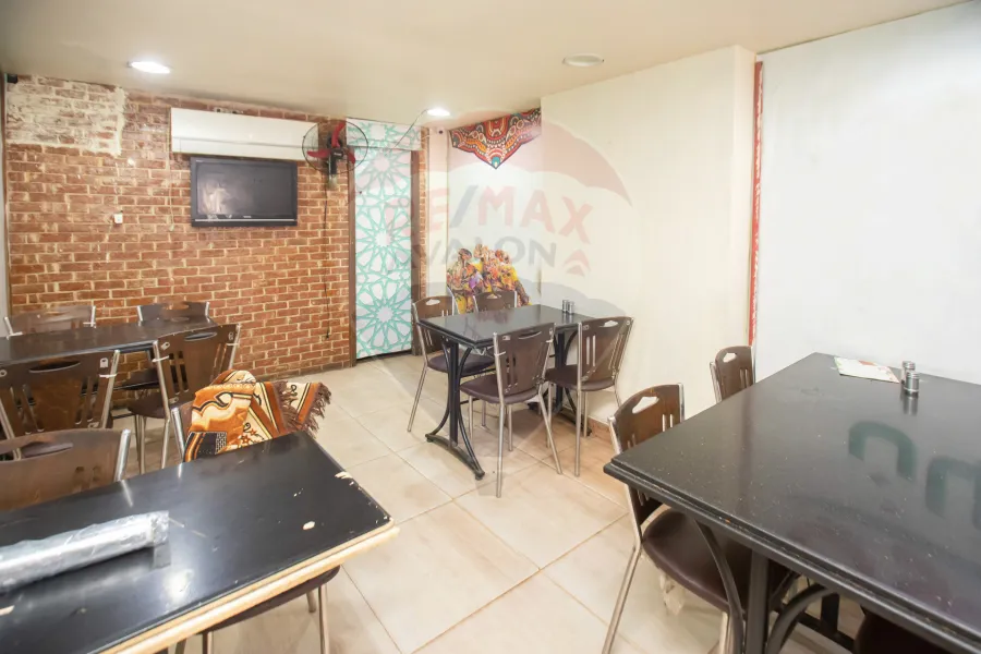 محل للبيع  100 م ميامى (شارع 45 الرئيسى)