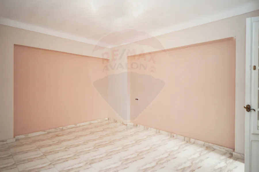 شقة للبيع 145 م سيدي جابر (على الترام)