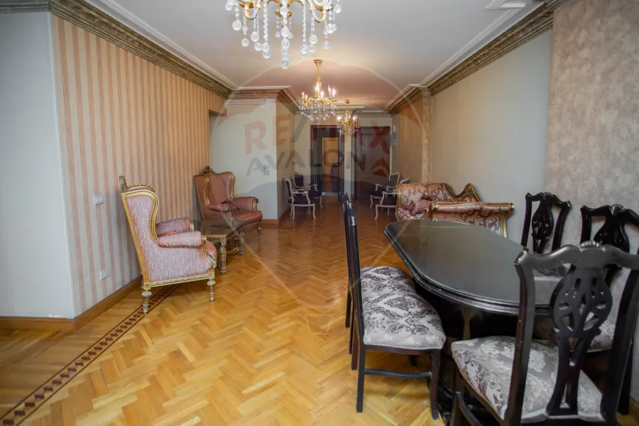 Apartment for sale 180 m Smouha (Next to Grand Plaza Hotel)