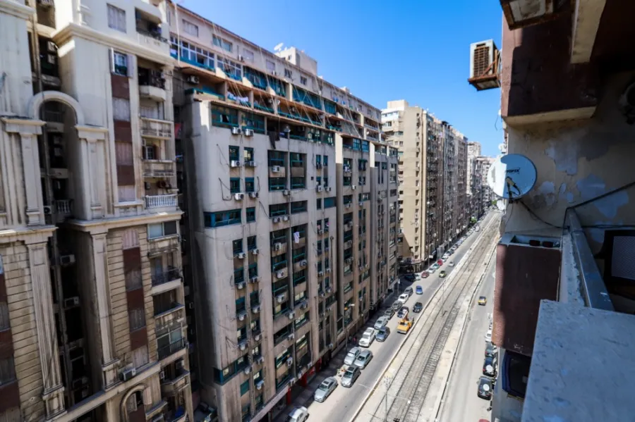 Apartment for sale 210m Laurent- Tram St