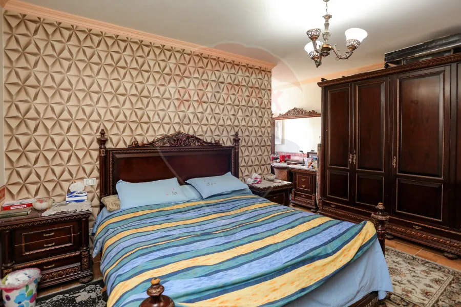 شقة للبيع 130 م الابراهيمية (ش ممفيس خطوات من الترام )