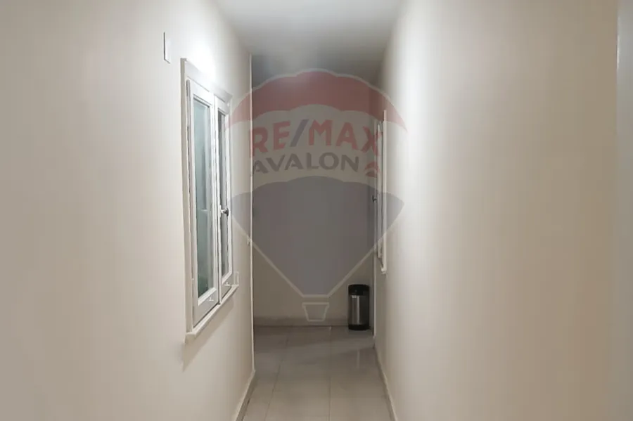 Administrative unit For Rent 200 m Glim (Abu Qir St.)