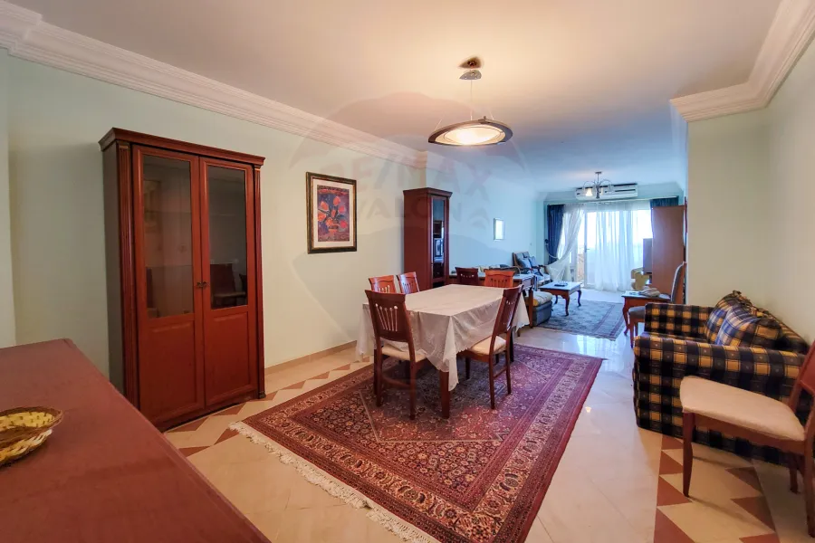 Apartment For Sale 150 m Miami (Directly On The Sea)