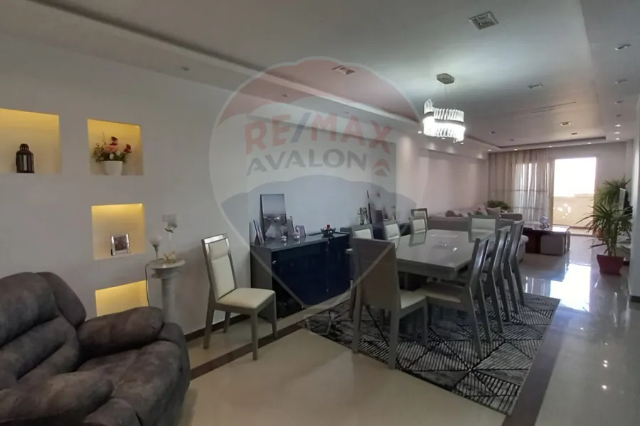 شقة للبيع 190 م وابور المياه (كومباوند البركة)