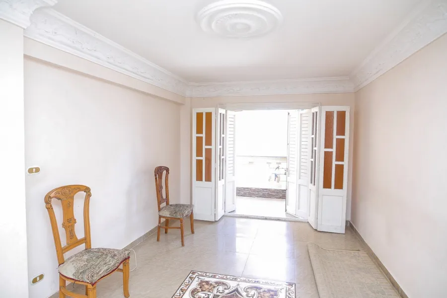 شقة للبيع 160م سبورتنج (ش تانيس)