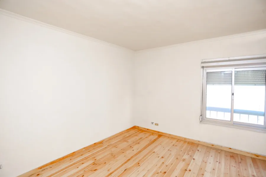 شقة للإيجار 115م سموحة - ش أدمون فريمون