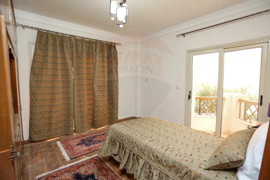 ڤيلا منفصلة للبيع الكينج (كومباوند الصفوة)  -  500 م