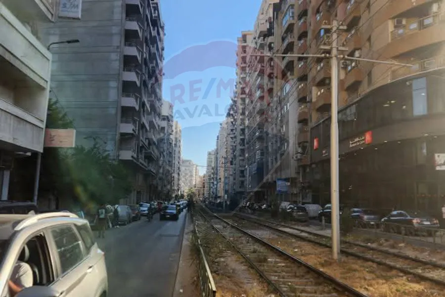 مقر إداري للإيجار 90م سابا باشا (على الترام مباشر)