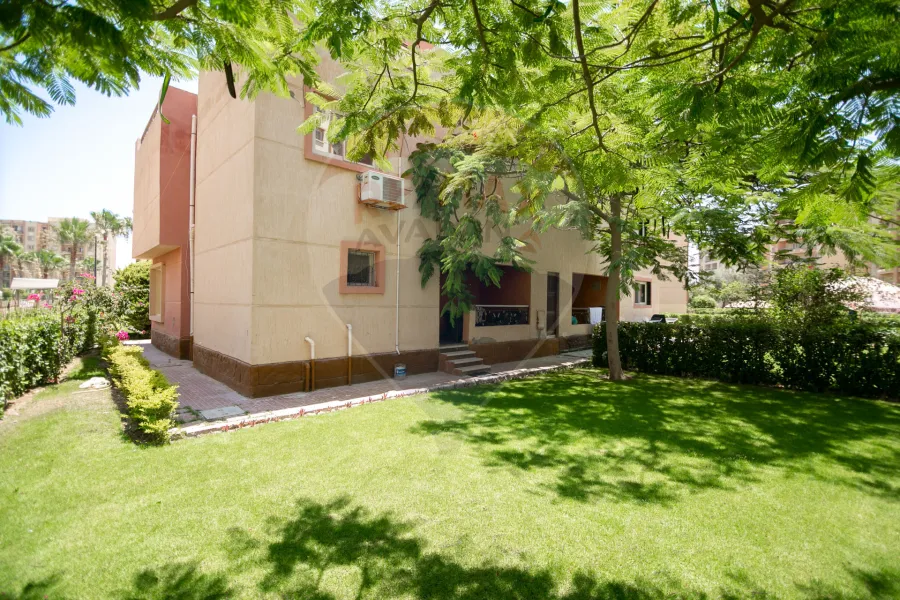 Stand Alone villa for sale (Marseilia Land) 460 m