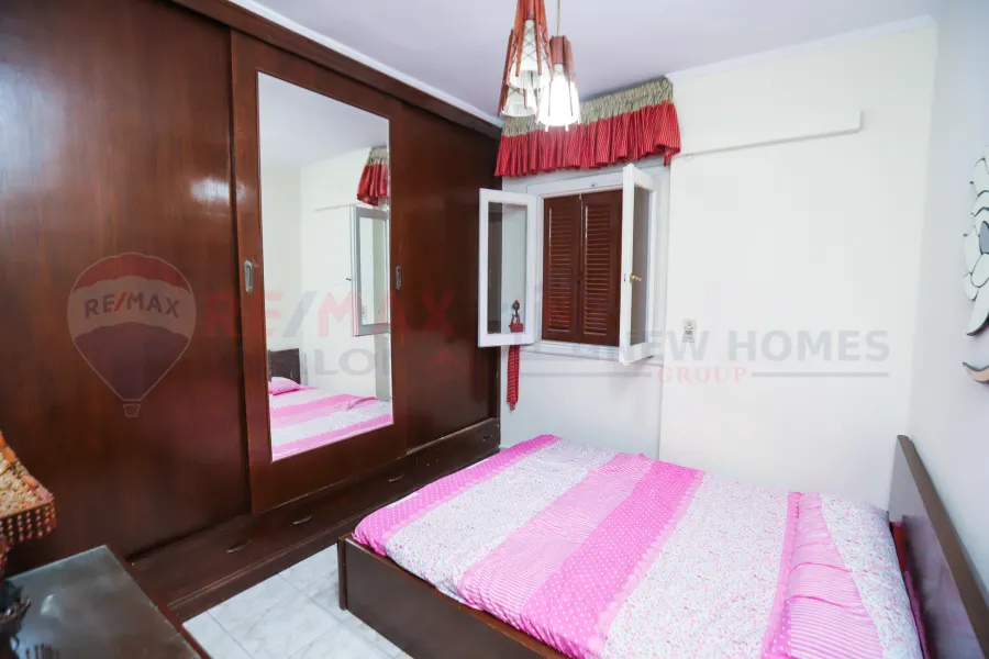 شقة للبيع 135 م ستانلي ( صف اول بحر )