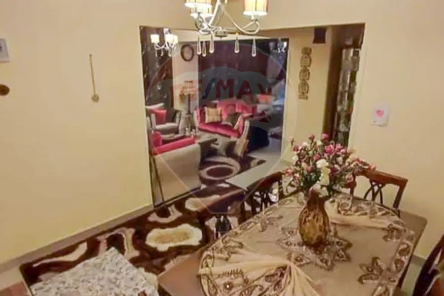 Apartment for sale 125 m Janaklis (steps from Abu Qir Street)