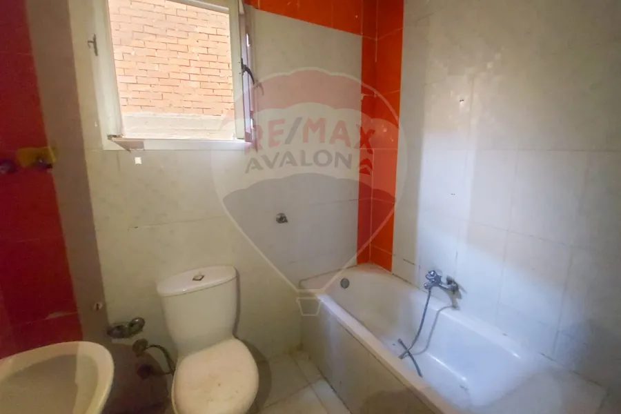 apartment for sale 90 m Ibrahimia (Steps from Abu Qir St.)