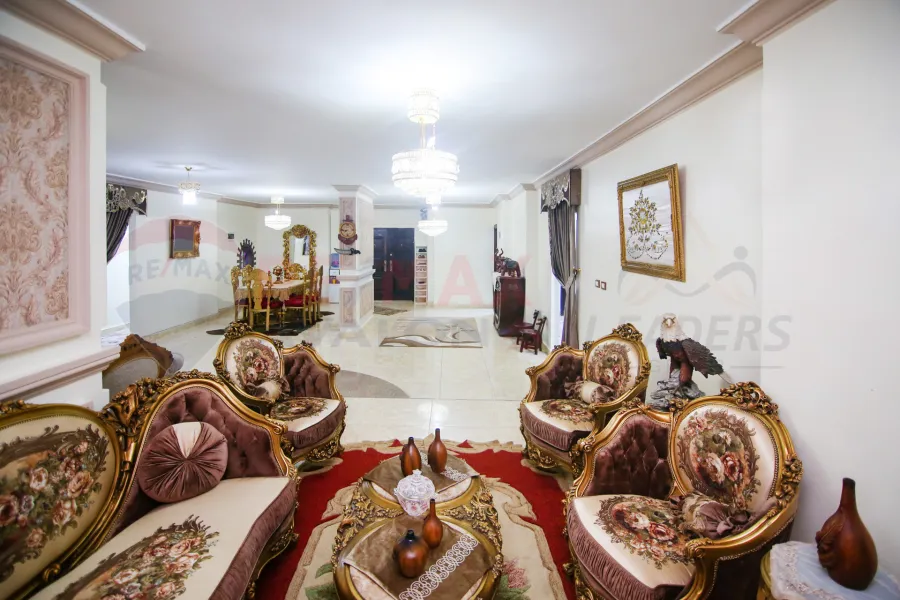 Apartment for sale 280 m in Al-Syouf (steps from Al-Syouf Circle)