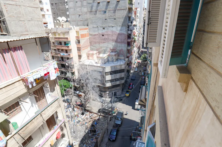 شقة للبيع 212 م العصافرة (خطوات من جمال عبد الناصر)