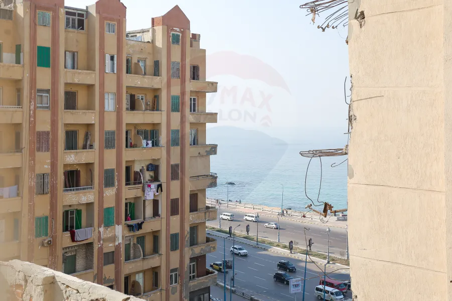 شقة للبيع  170 م سبورتنج (متفرع من البحر)