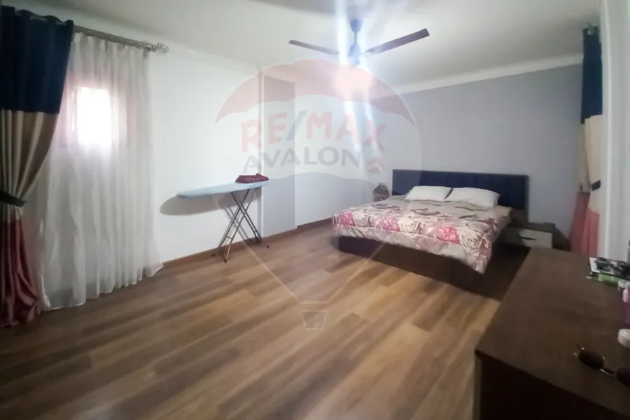 Apartment for sale 100 m Miami (branched from Iskandar Ibrahim St.)