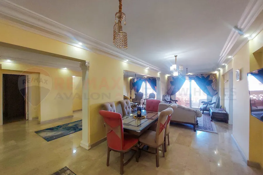 شقة للايجار قانون جديد 283 م سموحة الجديدة (كومباوند سموحة انترانس - بجوار نادي الإتحاد)