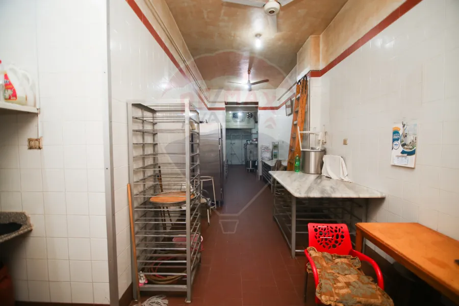 محل للبيع 124 م (ش جلال الدين الدسوقي)