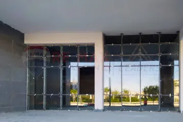 محل للبيع (مزارين صفاير - العلمين) 216 م