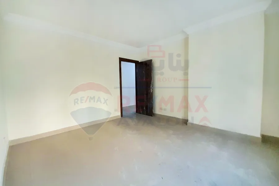 Apartment For Rent 200 m Smouha  (Ismail Sari st - Behind the Pharmacists Syndicate)