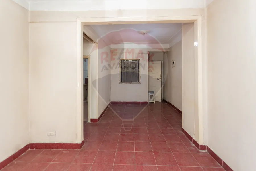 شقة للإيجار 90 م الشاطبي (ثاني نمره من البحر)