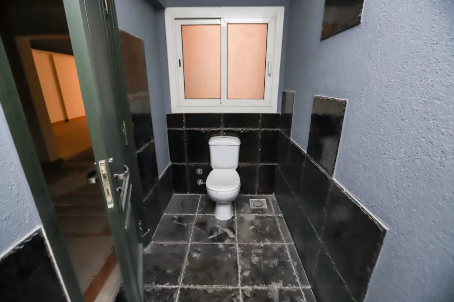 Apartment For Sale 300 m Smouha (Fawzi Moaaz St.- Seif Building)