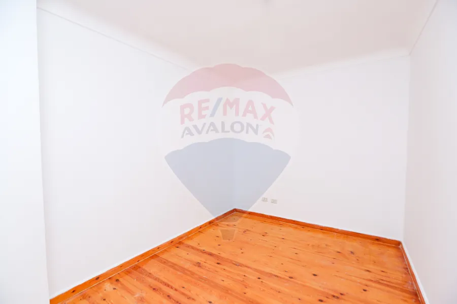 Apartment For Sale 140 m Smouha (Villas area)