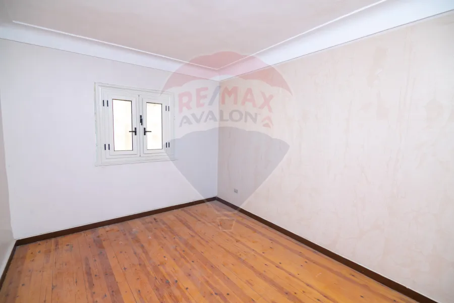 شقة للإيجار 100 م الحي اللاتيني (ش السلطان حسين)