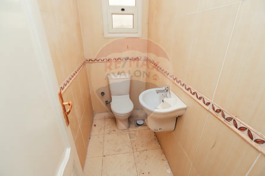 Apartment for rent 193 m Stanly (2 Num Branched from the sea ) -