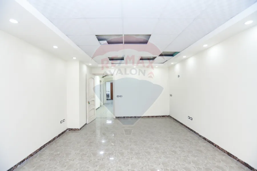 (مقر إدارى للإيجار 550 م وابور المياه (شارع جلال الدين الدسوقى