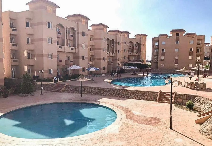 شقة مفروشة برووف للبيع 120م  قرية مراقيا جاردنز